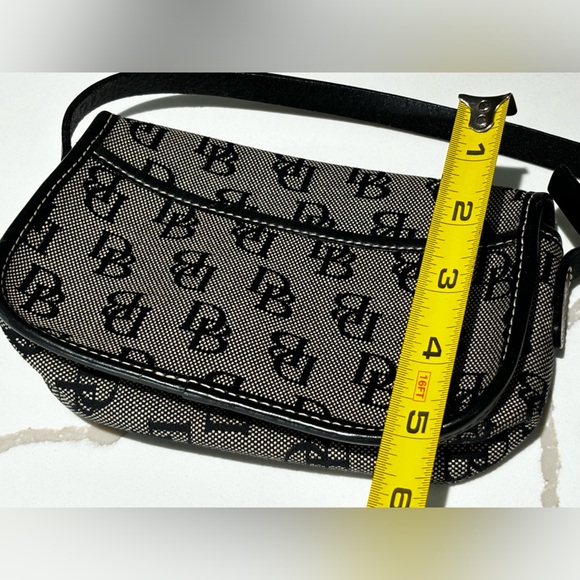 90s Vintage Dooney & Bourke Crossbody - Picture 8 of 8